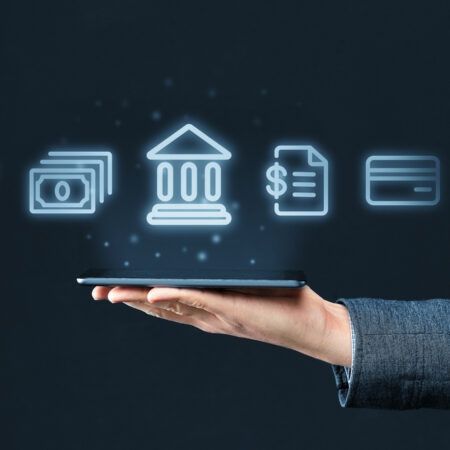 The Intersection of Banking and Technology: Fintech’s Growing Influence