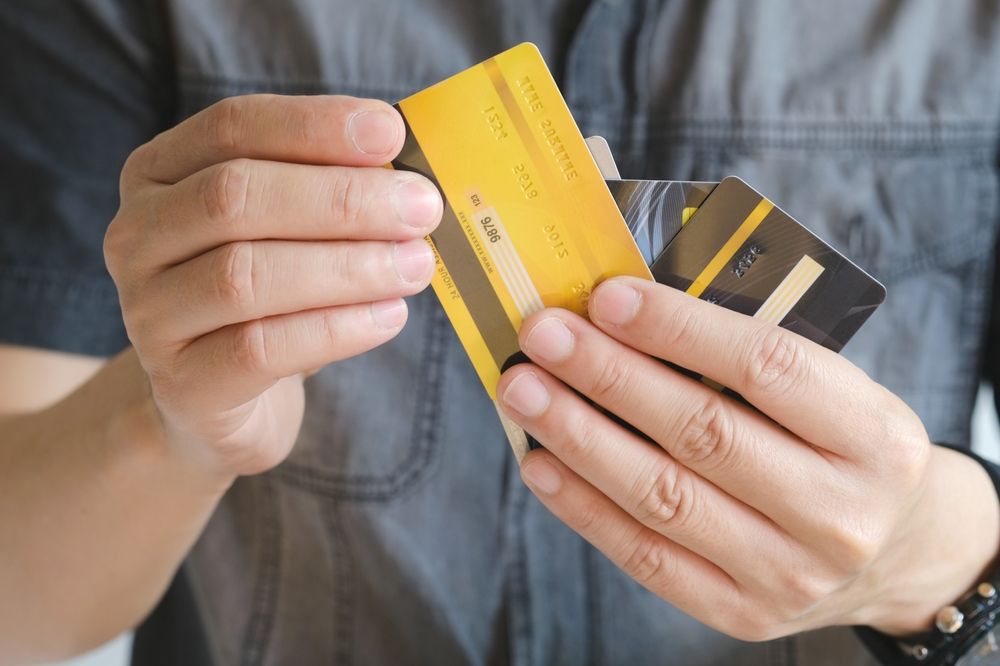 What Are The Different Types of Credit Cards?