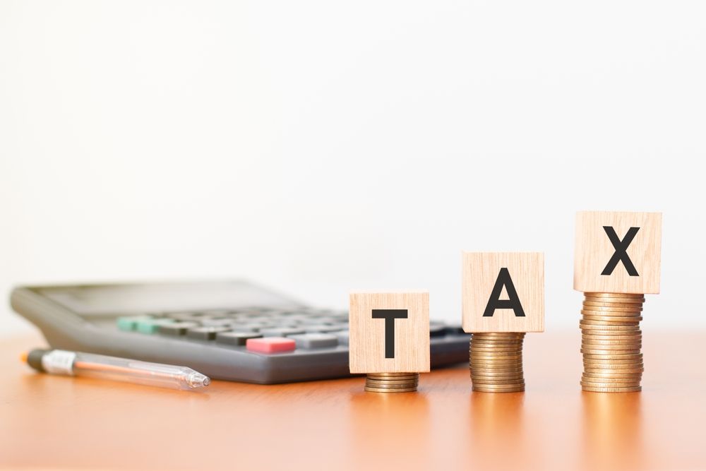 Itemizing vs. Standard Deduction: Which Is Right for You?