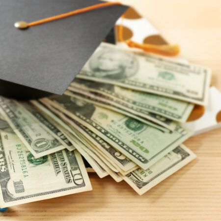 Practical Budgeting for College Students: Balancing Studies and Finances