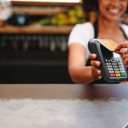 The Impact of Contactless Payments on Credit Card Use