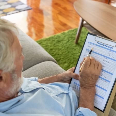 Understanding Reverse Mortgages: A Financial Tool for Seniors