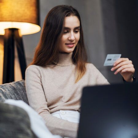 Maximizing Rewards: How to Benefit from Bank Loyalty Programs