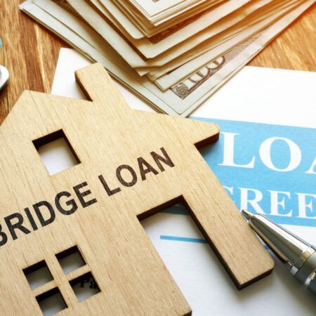 Bridge Loans Explained: Filling the Gap Between Selling and Buying