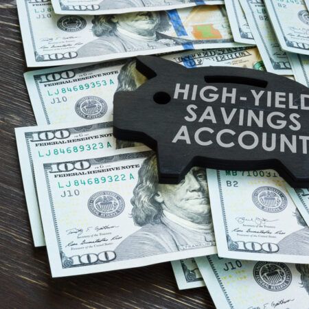 How to Benefit from High-Yield Savings Without High Risk