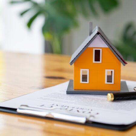 Adjustable vs. Fixed-Rate Mortgages: Making an Informed Decision